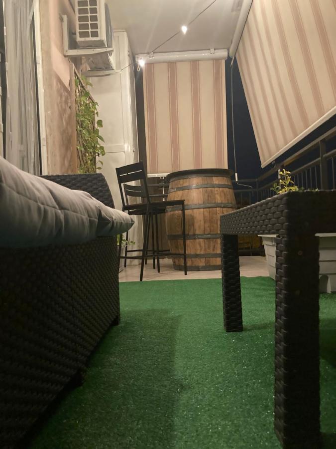 Wanderlust House Hotel Bari Exterior photo