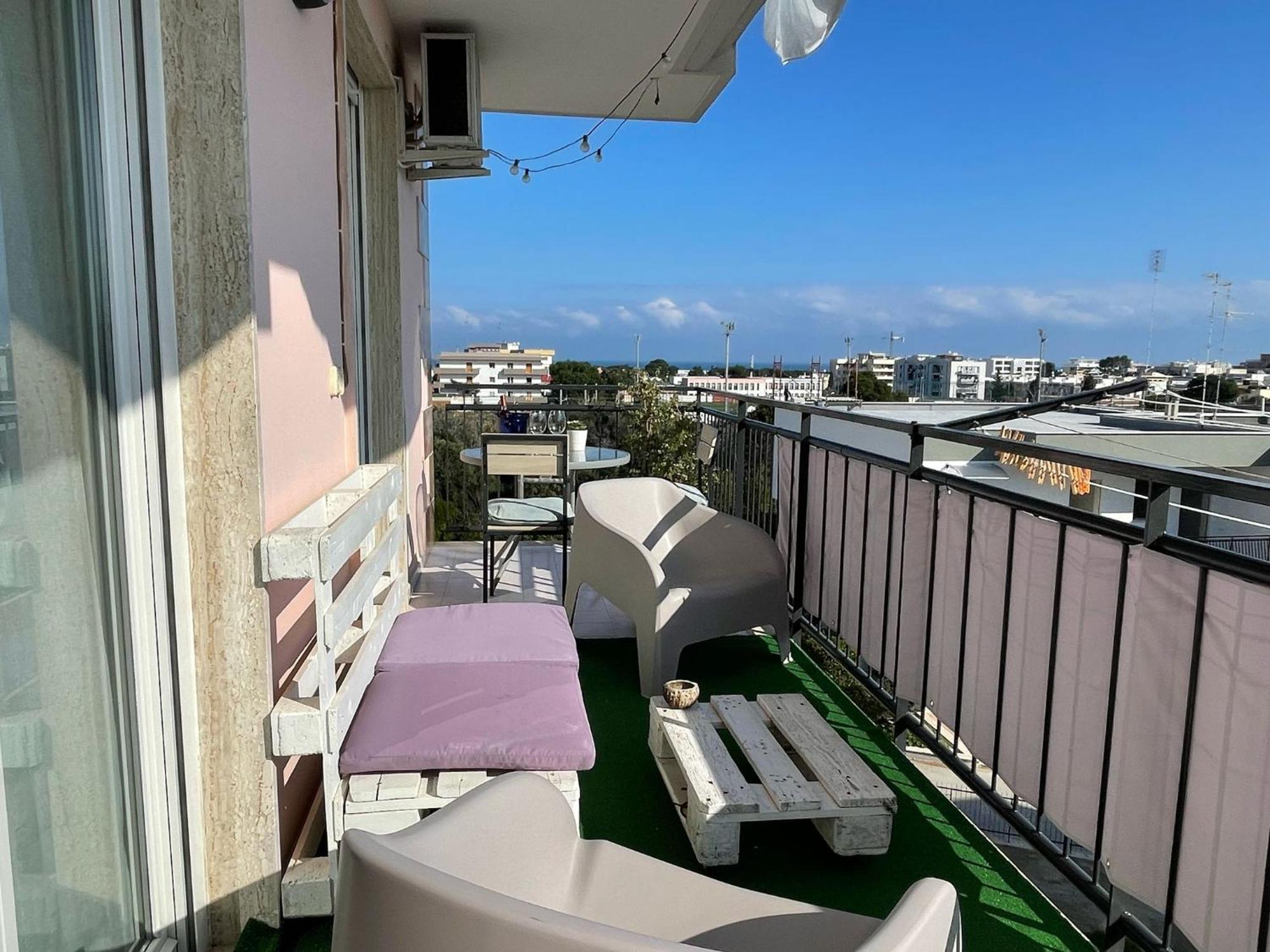 Wanderlust House Hotel Bari Exterior photo